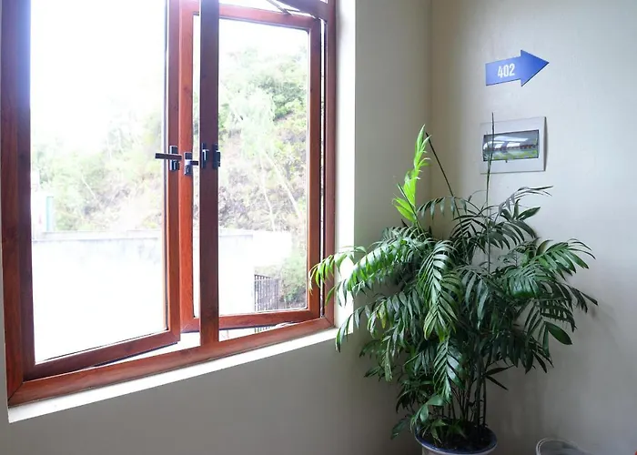 Ahoj Nhà khách Hạ Long